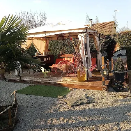 Maison Jardin Est Parking * Arconnay